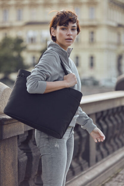 Clique 2.0 Tote Bag - Image 6