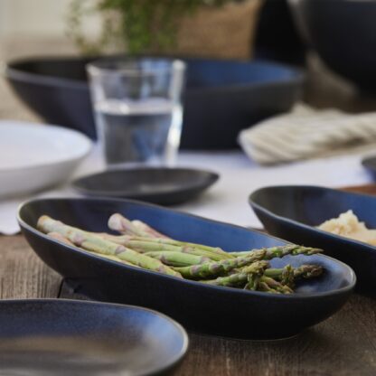 BOUTIQUE Oval platter 33, Matte black - Image 2