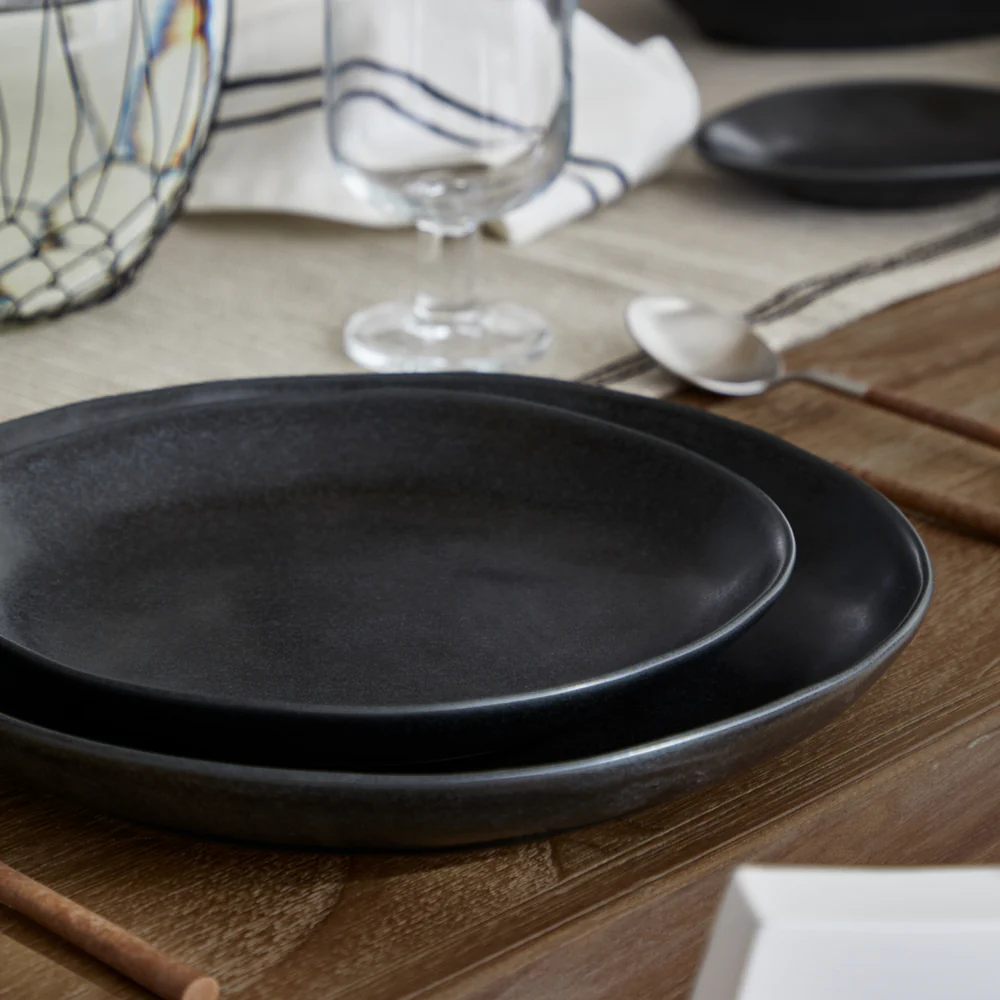 LIVIA Dinner plate 28, Matte black - Image 3
