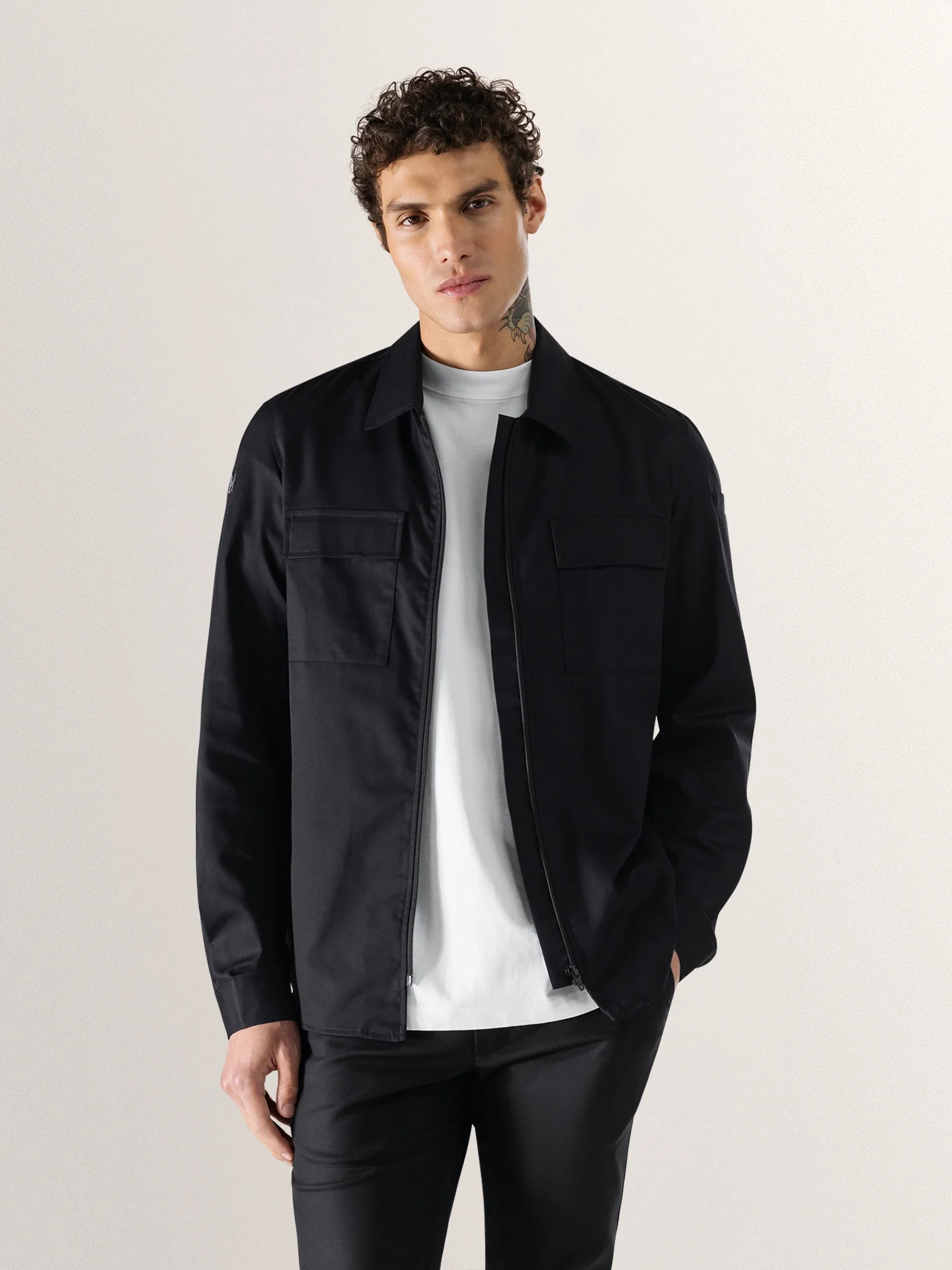 Damian - Image 13